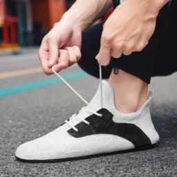 Spring and Summer Men's Loafers One-Piece Lazy Sneakers for Comfort and Convenience