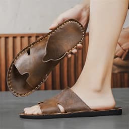 Fashion Men's Slippers Summer Outer Wear Non-Slip Wear-Resistant Casual Luxury Slippers Leather Slippers Outdoor