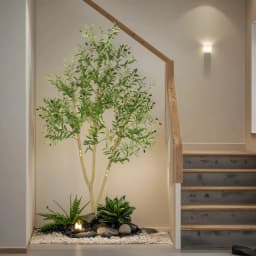 6FT Artificial Olive Tree-Home Office Garden Decoration -Low Maintenance Tree For Year-Round Aesthetic All-Weather Durability