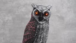 New Solar Owl Scare Bird Control Devices Waterproof Garden Fake Owl Deterrent Decoration With Scary Sound and Eyes Emit Light