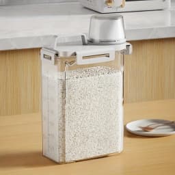 1pc Storage Container, Household Insect-proof And Moisture-proof Sealed Storage Tank With Lid, Portable And Leak Proof Food Stor