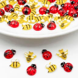 25/50/100 Pcs Resin Tiny Bee Ladybugs Figurines Miniatures for Micro Landscape Craft Project Ornament Decorations Accessories