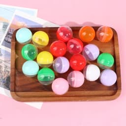 100Pcs 28/32/35/38mm Half Color Round Ball Empty Toy Vending Capsules Clear Balls Funny Toys For Outdoor Fun Sports
