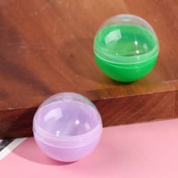 100Pcs 28/32/35/38mm Half Color Round Ball Empty Toy Vending Capsules Clear Balls Funny Toys For Outdoor Fun Sports