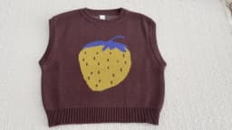 Children Baby Knitted Coffee Brown Vest Spring Cartoon Strawberry Fruit Pattern Sleeveless Sweater Top for 1-6 Years Old Kids
