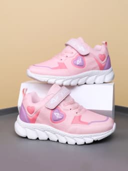 Breathable mesh outdoor running shoes for fashionable girls, suitable for daily wear and commuting