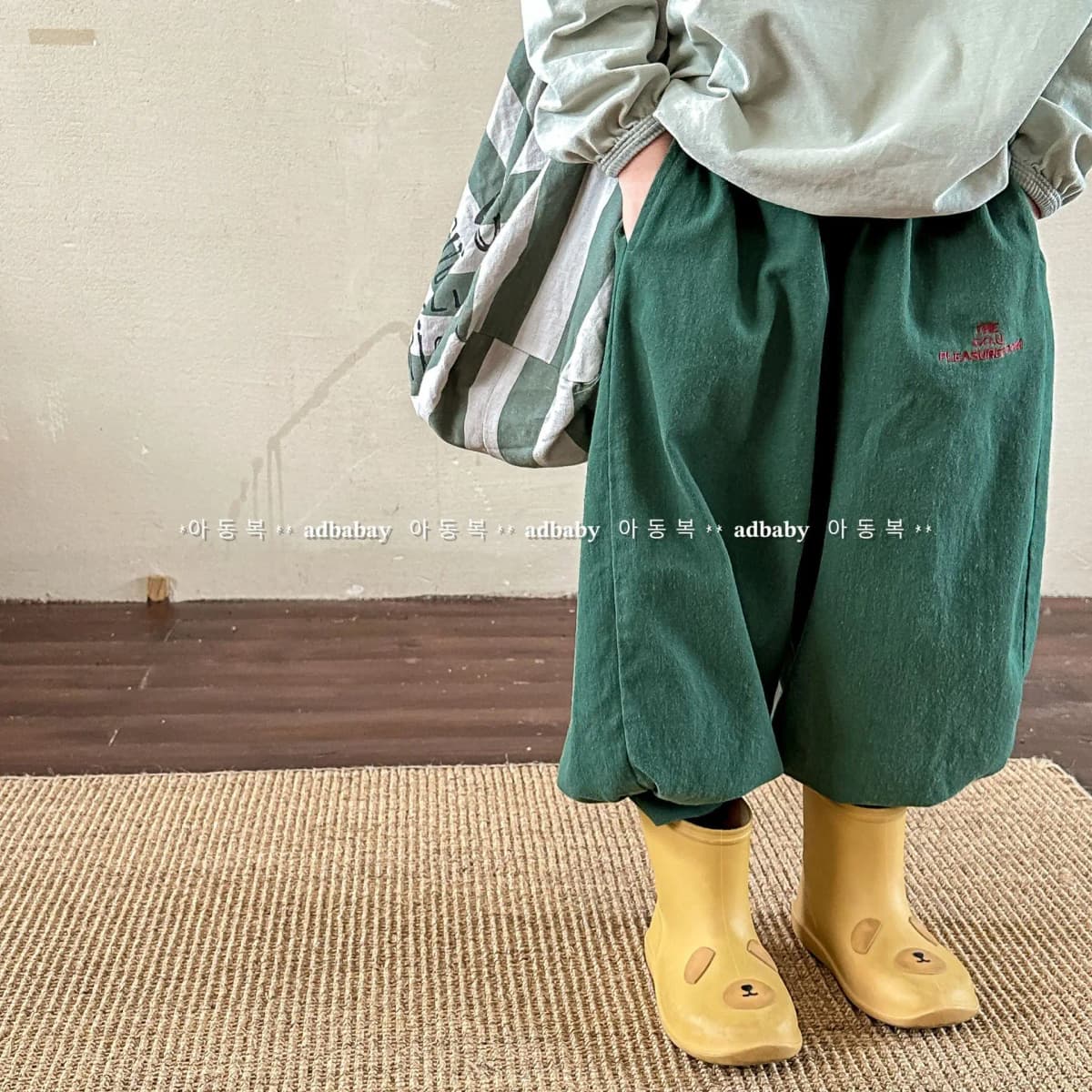 2026 New Spring Children Harem Pants Loose Girls Trousers Fashion Letter Print Baby Casual Pants For Boys Kids Clothes