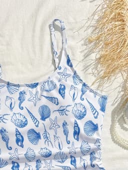 Girls' Swimwear with Shell, Seahorse, and Starfish Elements, Full-Printed One-Piece Swimsuit, Soft and Comfortable Fabric, Light Blue with Full Print, Suitable for 8-12 Year Old Children for Beach Vacations