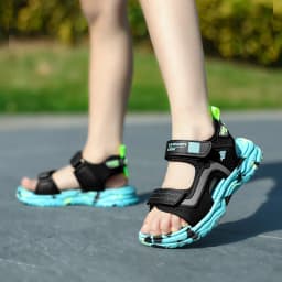 New Summer Beach Water Children Sandals Fashion Shoes Lightweight Non-slip Soft Bottom Shading Leather Boys Comfortable