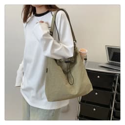 Fashion Travel Casual Nylon Tote Bag Drawstring Shoulder Bag Large Capacity Waterproof Crossbody Bucket Bag Women