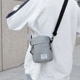 Men's Summer Crossbody Bag Lightweight Portable Small Backpack for Commuting Mobile Phone Bag Ideal for Work