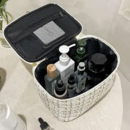 New Women's Portable Makeup Bag with Large Capacity Handheld Toilet Bag, Essential Cosmetic Organizer for Toilet Storage