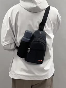 New Waterproof Crossbody Bag, Fashionable Chest Bag, Multifunctional Casual Single Shoulder Water Cup, Men's Backpack for Travel