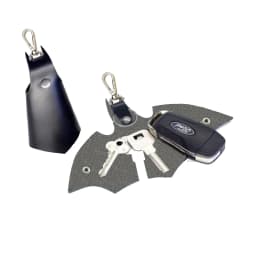 Neutral Style Men's and Women's Key Ring Pendant with Halloween Bat Wing Handmade Accessory - Simple and Unique Key Ring Accesso