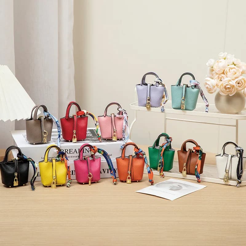 2026Mini Bag Pendant Keychain Hanging Accessory Zero Wallet Creative Portable Bracelet Bluetooth Earphone Bag Multifunctional