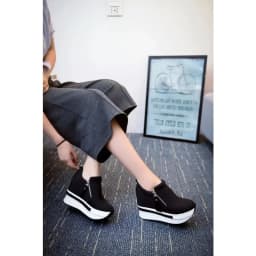 2024 New Platform Sneakers Women Shoes Red Casual Shoes Comfortable Heels Black Canvas Shoes Women Invisible Wedge Sneaker