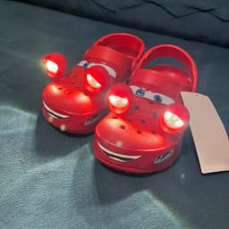 8PCS LED Shoe Lights Charms PVC Sandal Buckle Accessories for Clogs Garden Shoes, 3 Lighting Modes Headlight Decor for Sandals