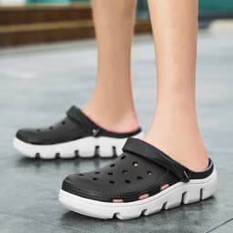 Men EVA Clogs Breathable Hole Sandals Lightweight Non‑Slip Soft Sole Summer Casual Slippers For Outdoor Street Beach Garden Shoe