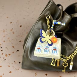 Adorable Mini Velvet PU Leather Earphone Pouch With Butterfly&Daisy Charm-Functional Mini Bag For Bag Charm-Elegant Style-Gift