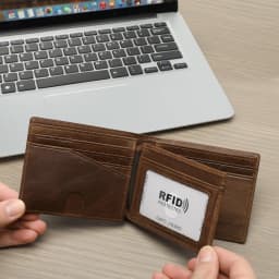 Airtag Men's Wallets RFID Genuine Leather Trifold Wallets For Men With ID Window And Credit Card Holder