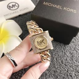 Michael Kors Women's mini Watch Face Bag with Stylish Small Buckle, a Chic Multi-Use Bag