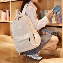 Cute Aesthetics 14-inch Laptop Backpack, Large Women's College Backpack, Lightweight Waterproof Travel Backpack College Style