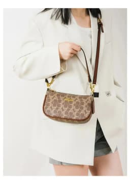 2026Vintage Elegant Women Underarm Crossbody Bag High Grade Leather Designer Shoulder Handbag For Ladies