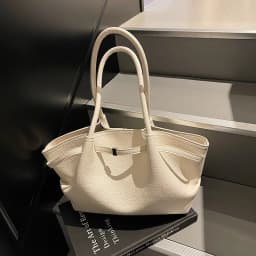 Luxury Fashion Niche Design Soft PU Leather Tote Bag Spacious Capacity Women's Shoulder Bag Crossbody Bag Commuting Travel