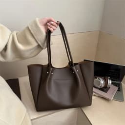 Large Capacity Tote Bag Women's New Retro Versatile College Student Texture Class Travel Commuting PU Bag