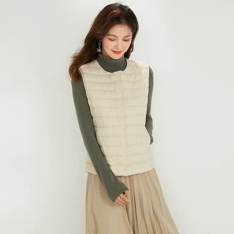 90% Matt Fabric Women's Warm Vests Ultra Light Down Vest Women Two Ways Waistcoat Portable Warm Sleeveless Winter Liner