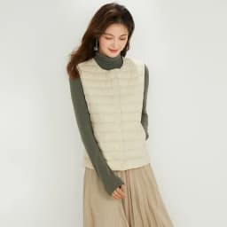 90% Matt Fabric Women's Warm Vests Ultra Light Down Vest Women Two Ways Waistcoat Portable Warm Sleeveless Winter Liner