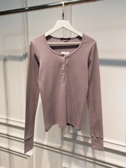 New Buttons Ribbed Slim Long Sleeve T-shirts Women Autumn O-Neck Cotton Tshirts Tops Female Simple Basic Tees Shirt Y2K Clothes