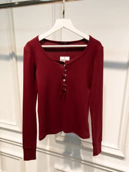 New Buttons Ribbed Slim Long Sleeve T-shirts Women Autumn O-Neck Cotton Tshirts Tops Female Simple Basic Tees Shirt Y2K Clothes