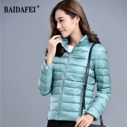 Women Short Puffer Jacket 2025 New Fashion Stand Collar Lightweight Water-Resistant Packable Female Down Parka Casual Coat