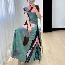 Miyake Temperament High-end Set For Women 2023 New High-end Printed Short Sleeved Top+Half Skirt Pleated Women Two Peice Sets