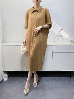 YUDX Miyake Pleated Dress Women's Loose Plus Size Single Breasted Mid Length Bat Sleeve Summer Solid Color Casual Maix Dress
