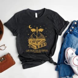 I Am The Sky T Shirt Vintage Basgiath War College Tshirt Fourth Wing Tee Dragon Rider Tops Bookish The Empyrean Series Tees