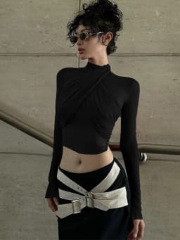 2025 Fashion Mesh High Neck Long Sleeve Red Wrinkle Bandage Sexy Transparent Umbilical T-shirt Top Street Apparel