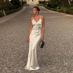 Women Solid White Ruffle Maxi Dress Fashion Lace Pleated Sleeveless Off-shoulder Long Dresses Lady 2026 Summer Holiday Robes Ne