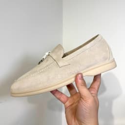 Suede Leather Loafers for Women Summer Walk Designer Flat Shoes Fashion Causal Moccasines Metal Pendant High Quality Comfortable