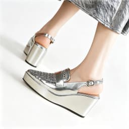 Summer Vacation Style Silver Cowhide Hollow Wedge Sandals Square Head Thick Sole One-Button Sandals Muffin Bottom Beach Shoes