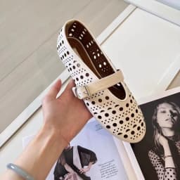 Ins Top Blogger Favorite Fishnet Leather Flat Mules French High-end Elegant Pointed-Toe T-Strap Mary Jane Ballet Shoes Luxury Breathable Summer Sandals