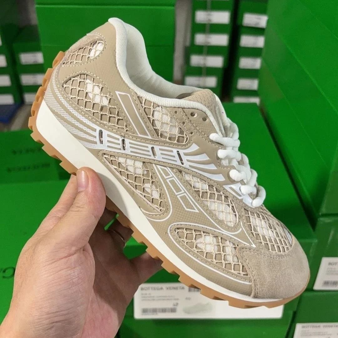 New Men Women Comfortable Runner Shoes Unisex Breathable Ultralight Outdoor Running Casual Sneakers Fashion seohS bottegA venetaeS
