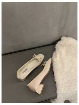 French Square Toe Bow Flats Shoes 2023 New Autumn Shallow Fairy All-match Gentle Office Dress Low Heels Pumps Female Ballerina