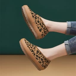 Women's 2026 New Model Genuine Leather Single Shoes, Retro and Warm, Bean-shaped Shoes, Flat Bottom, Mom's Shoes Luxury Shoes