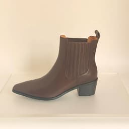 SmallHut 2026 New Trend Women Autumn Winter Genuine Leather Ankle Boots Black Brown High Chunky Heeled Pointed Toe Chelsea Boots
