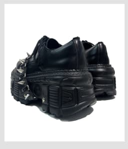 2025 Women Original Goth Heavy Metal Subculture Muffin Thick Bottom Small Punk Style Y2k Babes Single Platform Sneakers Shoes