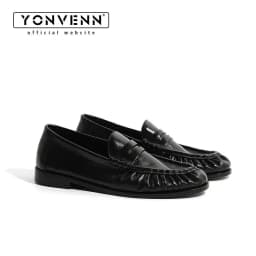 New Retro Loafers for Men Featuring Classic and Pleated Design Suitable for Work and Commuting with Slip-in Dress Leather Shoes