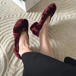 Fashion Pleated Designer Flannel Split toe Women Ballet Pumps Vintage Low Heeled Tabi Loafers Casual Soft Soles Walking Shoes