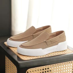 Niche Retro Loafers British Minimalist Slip On Leather Flat Shoes Casual Office Daily Walking Non Slip Fashion Loafer Footwear